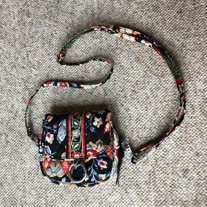 Vera Bradley small cross body bag